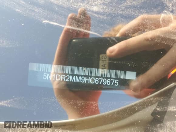 2017 Nissan Pathfinder SL z VIN 5N1DR2MM9HC679675, wystawiony jako Copart lot #81023555 z przebiegiem 128 706 mil mil oraz Czysty tytuł • Clean title. Historia ofert i sprzedaży dostępna na DreamBid. Obrazek 13.