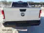 2020 Ram 1500 Tradesman z VIN 1C6RREGT4LN152775, wystawiony jako Copart lot #80750084 z przebiegiem 116 720 mil mil oraz Szkoda całkowita • Salvage title. Historia ofert i sprzedaży dostępna na DreamBid. Obrazek 6.