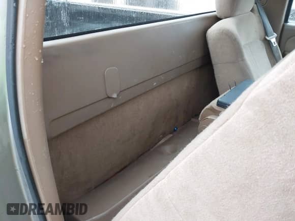 2000 Chevrolet Silverado 1500 LS с VIN 1GCEC14T5YZ212150, выставлен на аукционе IAAI как лот 41552486 с пробегом Не указан миль и . История ставок и продаж доступна на DreamBid. Изображение 8.