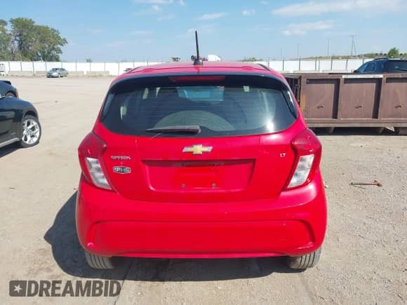 2020 Chevrolet Spark LT z VIN KL8CD6SA8LC408929, wystawiony jako IAAI lot #43205755 z przebiegiem 85 026 mil mil oraz . Historia ofert i sprzedaży dostępna na DreamBid. Obrazek 16.