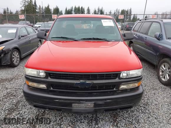 2000 Chevrolet Silverado 1500 с VIN 1GCEC14W0YE175817, выставлен на аукционе IAAI как лот 41677789 с пробегом 113 863 миль миль и . История ставок и продаж доступна на DreamBid. Изображение 11.