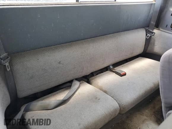 1995 Dodge Dakota с VIN 1B7GL23Y9SS385794, выставлен на аукционе Copart как лот 63360094 с пробегом 394 435 миль миль и Списание • Salvage title. История ставок и продаж доступна на DreamBid. Изображение 10.