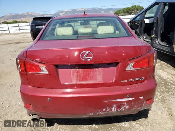 2013 Lexus IS 250 z VIN JTHCF5C25D5060918, wystawiony jako Copart lot #62581765 z przebiegiem 129 881 mil mil oraz Szkoda całkowita • Salvage title. Historia ofert i sprzedaży dostępna na DreamBid. Obrazek 6.