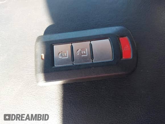 2019 Mitsubishi Outlander ES с VIN JA4AZ3A33KZ003150, выставлен на аукционе IAAI как лот 43463630 с пробегом 70 280 миль миль и . История ставок и продаж доступна на DreamBid. Изображение 11.