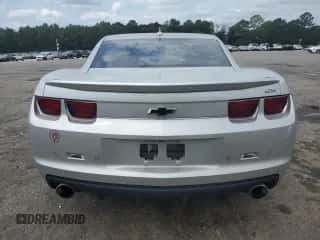 2012 Chevrolet Camaro 2SS z VIN 2G1FK1EJ4C9129258, wystawiony jako Copart lot #71748555 z przebiegiem 118 624 mil mil oraz Szkoda całkowita • Salvage title. Historia ofert i sprzedaży dostępna na DreamBid. Obrazek 6.
