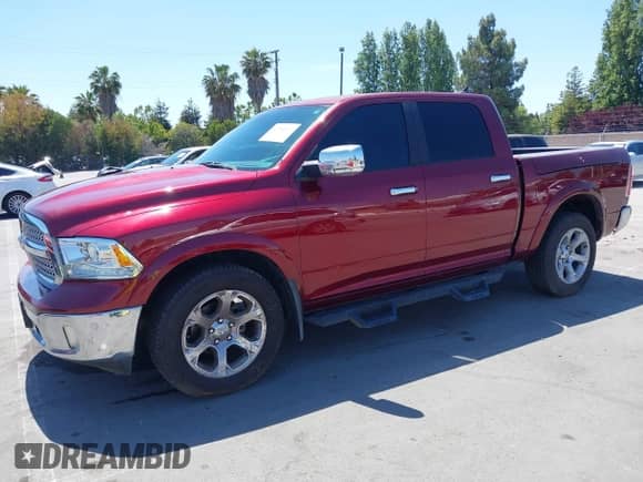 2018 Ram 1500 Laramie with VIN 1C6RR7NM7JS351731, listed as a IAAI auction lot 42386517 with 53,712 mi miles and . Bid and sale history available at DreamBid. Image 2.