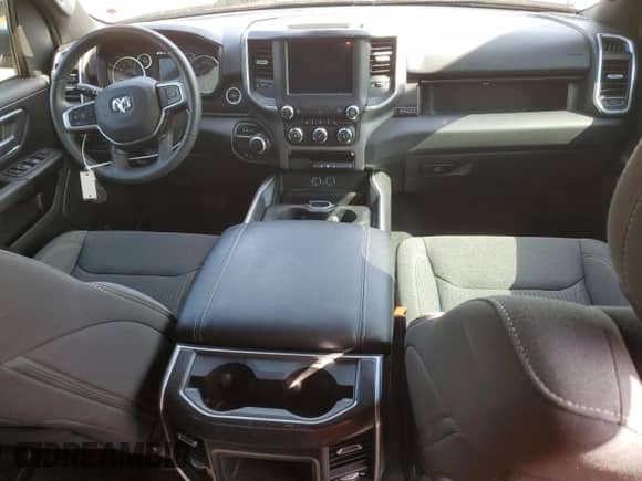 2023 Ram 1500 Big Horn z VIN 1C6RREBG5PN604331, wystawiony jako Copart lot #54431545 z przebiegiem 29 121 mil mil oraz Szkoda całkowita • Salvage title. Historia ofert i sprzedaży dostępna na DreamBid. Obrazek 8.