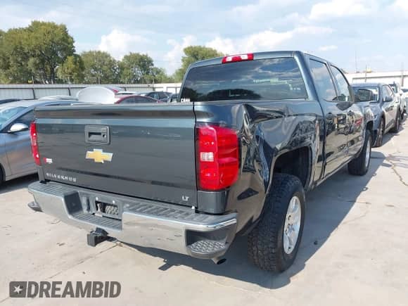 2018 Chevrolet Silverado 1500 LT с VIN 3GCPCREC4JG458523, выставлен на аукционе IAAI как лот 43232138 с пробегом 116 923 миль миль и . История ставок и продаж доступна на DreamBid. Изображение 4.