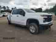 2024 Chevrolet Silverado 2500HD Work Truck с VIN 2GC4YLEY1R1130963, выставлен на аукционе Copart как лот 61128155 с пробегом 2 801 миль миль и Списание • Salvage title. История ставок и продаж доступна на DreamBid. Изображение 4.