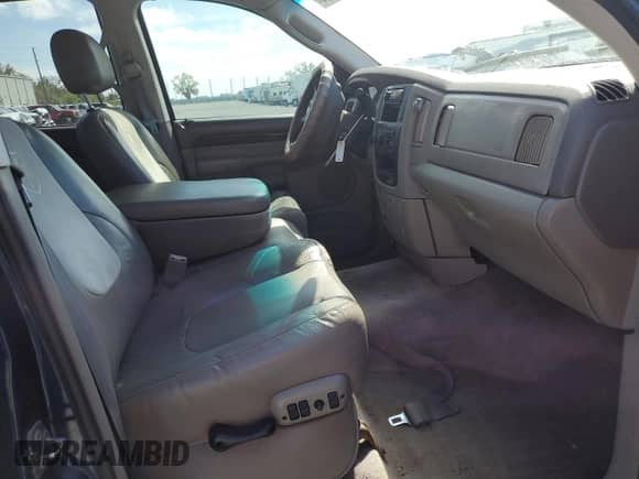 2003 Dodge 2500 ST with VIN 3D7KA28D53G861172, listed as a Copart auction lot 44242695 with 193,473 mi miles and Salvage title. Bid and sale history available at DreamBid. Image 5.