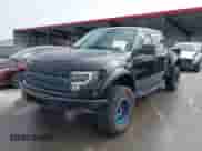 2013 Ford F-150 SVT Raptor z VIN 1FTFW1R68DFC03131, wystawiony jako IAAI lot #43321375 z przebiegiem 162 975 mil mil oraz . Historia ofert i sprzedaży dostępna na DreamBid. Obrazek 6.
