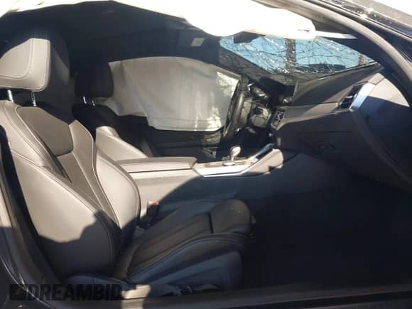 2022 BMW 4 Series M440i xDrive with VIN WBA13AR05NCJ90711, listed as a IAAI auction lot 42809557 with 17,854 mi miles and . Bid and sale history available at DreamBid. Image 5.