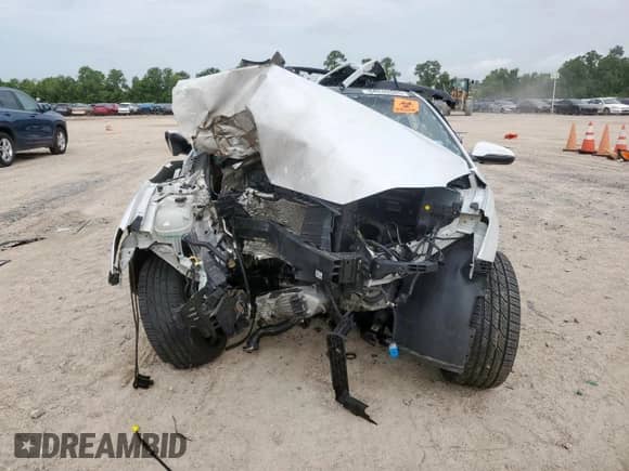 2020 Hyundai Veloster Turbo with VIN KMHTH6AB0LU030939, listed as a Copart auction lot 64249345 with Not provided miles and Non repairable. Bid and sale history available at DreamBid. Image 5.