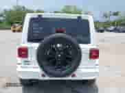 2021 Jeep Wrangler Unlimited Sahara Altitude с VIN 1C4HJXEM4MW701812, выставлен на аукционе IAAI как лот 42614468 с пробегом 84 871 миль миль и . История ставок и продаж доступна на DreamBid. Изображение 16.