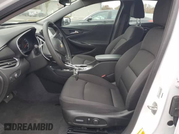 2025 Chevrolet Malibu LT с VIN 1G1ZD5STXSF110790, выставлен на аукционе Copart как лот 90421875 с пробегом 31 545 миль миль и Чистый • Clean title. История ставок и продаж доступна на DreamBid. Изображение 7.