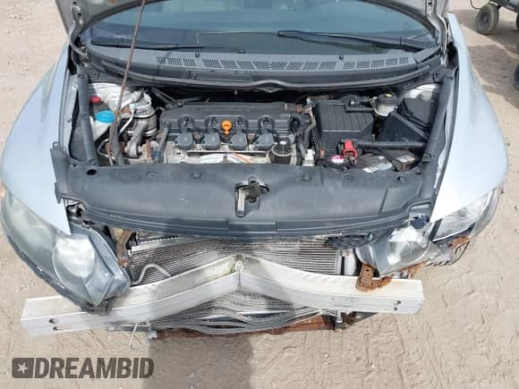 2010 Honda Civic с VIN 19XFA1E37AE011120, выставлен на аукционе IAAI как лот 42123347 с пробегом 61 881 миль миль и . История ставок и продаж доступна на DreamBid. Изображение 10.