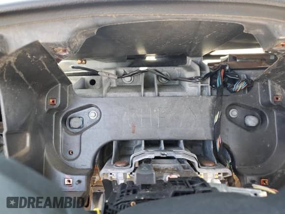2006 Chevrolet TrailBlazer LT с VIN 1GNET13H062292094, выставлен на аукционе Copart как лот 74044294 с пробегом Не указан миль и На запчасти • Non repairable. История ставок и продаж доступна на DreamBid. Изображение 9.