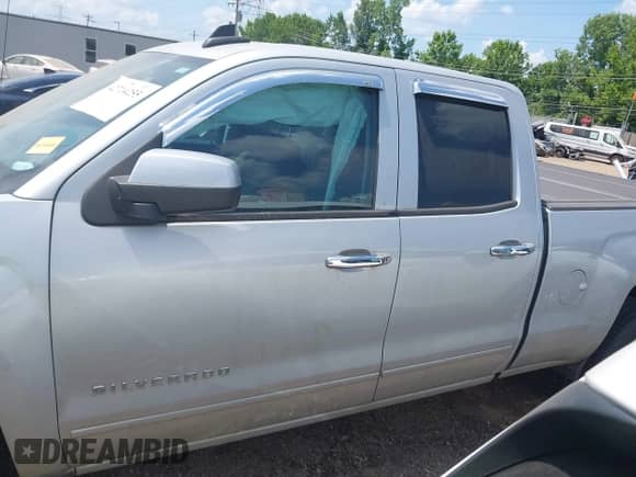 2015 Chevrolet Silverado 1500 LT z VIN 1GCVKREHXFZ431825, wystawiony jako IAAI lot #42714255 z przebiegiem 172 750 mil mil oraz . Historia ofert i sprzedaży dostępna na DreamBid. Obrazek 15.