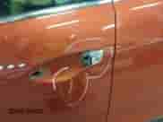 2014 Hyundai Santa Fe z VIN 5XYZUDLB9EG228614, wystawiony jako IAAI lot #42400252 z przebiegiem 105 132 mil mil oraz . Historia ofert i sprzedaży dostępna na DreamBid. Obrazek 6.
