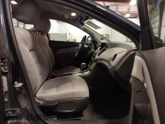 2014 Chevrolet Cruze 1LT with VIN 1G1PC5SB5E7476981, listed as a IAAI auction lot 43170700 with 152,644 mi miles and . Bid and sale history available at DreamBid. Image 5.