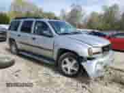 2004 Chevrolet TrailBlazer EXT LS z VIN 1GNES16S446232237, wystawiony jako Copart lot #53094815 z przebiegiem 184 362 mil mil oraz Szkoda całkowita • Salvage title. Historia ofert i sprzedaży dostępna na DreamBid. Obrazek 4.