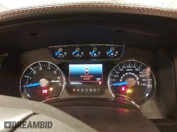 2013 Ford F-150 XLT z VIN 1FTFW1E64DFD13079, wystawiony jako IAAI lot #41985763 z przebiegiem 126 546 mil mil oraz . Historia ofert i sprzedaży dostępna na DreamBid. Obrazek 7.