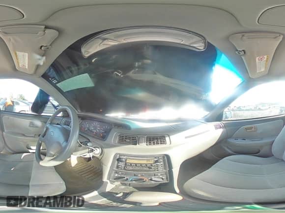 2001 Toyota Camry LE z VIN 4T1BG22K21U042545, wystawiony jako Copart lot #84619355 z przebiegiem 112 453 mil mil oraz Szkoda całkowita • Salvage title. Historia ofert i sprzedaży dostępna na DreamBid. Obrazek 14.