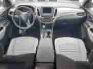 2024 Chevrolet Equinox LS z VIN 3GNAXFEG5RL319149, wystawiony jako Copart lot #79669754 z przebiegiem 4 mil mil oraz Szkoda całkowita • Salvage title. Historia ofert i sprzedaży dostępna na DreamBid. Obrazek 8.