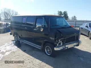 1985 Chevrolet Chevy Van with VIN 1GCEG25H6F7208590, listed as a IAAI auction lot 41742731 with 34,184 mi miles and . Bid and sale history available at DreamBid. Image 1.