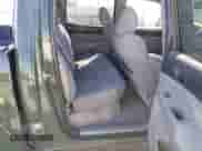 2009 Toyota Tacoma PreRunner z VIN 3TMJU62N19M074851, wystawiony jako IAAI lot #43348407 z przebiegiem 207 242 mil mil oraz . Historia ofert i sprzedaży dostępna na DreamBid. Obrazek 8.