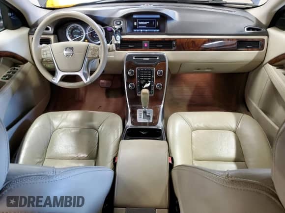 2012 Volvo XC70 T6 z VIN YV4902BZ2C1124295, wystawiony jako Copart lot #80472735 z przebiegiem 140 639 mil mil oraz Szkoda całkowita • Salvage title. Historia ofert i sprzedaży dostępna na DreamBid. Obrazek 8.