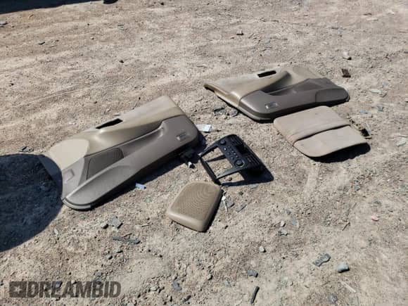 1999 Honda Accord LX с VIN 1HGCG6656XA113794, выставлен на аукционе Copart как лот 81707765 с пробегом 146 738 миль миль и Списание • Salvage title. История ставок и продаж доступна на DreamBid. Изображение 12.