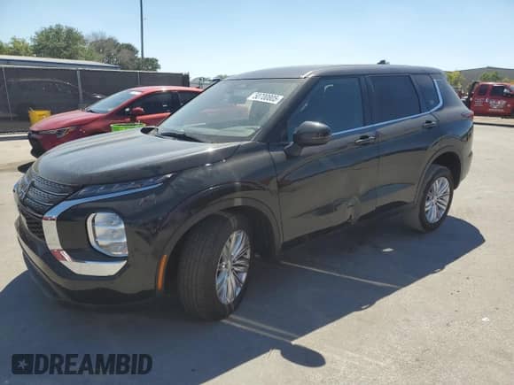 2024 Mitsubishi Outlander ES with VIN JA4J3UA84RZ054718, listed as a Copart auction lot 50700805 with 24,939 mi miles and Salvage title. Bid and sale history available at DreamBid. Image 1.