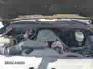 2004 Chevrolet Silverado 1500 LS z VIN 1GCEK14TX4E170496, wystawiony jako IAAI lot #42469828 z przebiegiem 200 649 mil mil oraz . Historia ofert i sprzedaży dostępna na DreamBid. Obrazek 10.