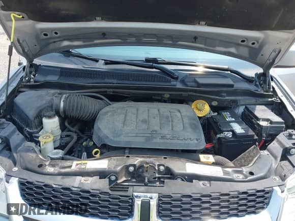 2020 Dodge Grand Caravan SXT with VIN 2C4RDGCGXLR160961, listed as a IAAI auction lot 42891500 with 125,048 mi miles and . Bid and sale history available at DreamBid. Image 10.