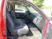 2003 Dodge Dakota z VIN 1D7FL16X63S355300, wystawiony jako IAAI lot #42140778 z przebiegiem 224 898 mil mil oraz . Historia ofert i sprzedaży dostępna na DreamBid. Obrazek 5.