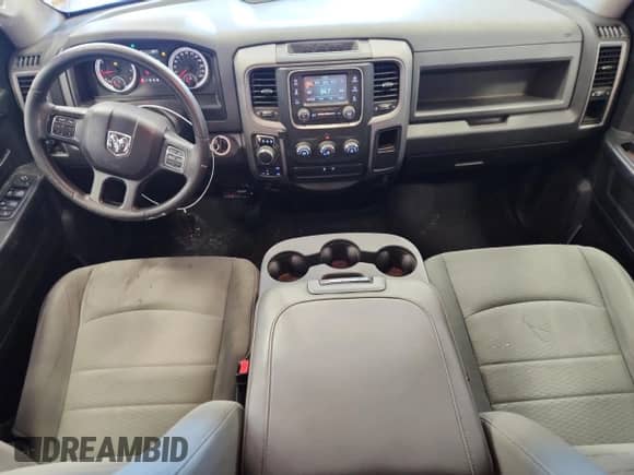 2017 Ram 1500 Express z VIN 1C6RR7FT0HS688872, wystawiony jako Copart lot #71652145 z przebiegiem 162 979 mil mil oraz Nie do naprawy • Non repairable. Historia ofert i sprzedaży dostępna na DreamBid. Obrazek 8.