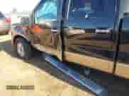 2011 Ford F-150 Lariat z VIN 1FTFW1EF3BFB39941, wystawiony jako IAAI lot #43136003 z przebiegiem 162 564 mil mil oraz . Historia ofert i sprzedaży dostępna na DreamBid. Obrazek 6.