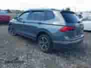 2024 Volkswagen Tiguan Wolfsburg Edition с VIN 3VVAB7AX7RM216006, выставлен на аукционе IAAI как лот 43137852 с пробегом Не указан миль и . История ставок и продаж доступна на DreamBid. Изображение 3.