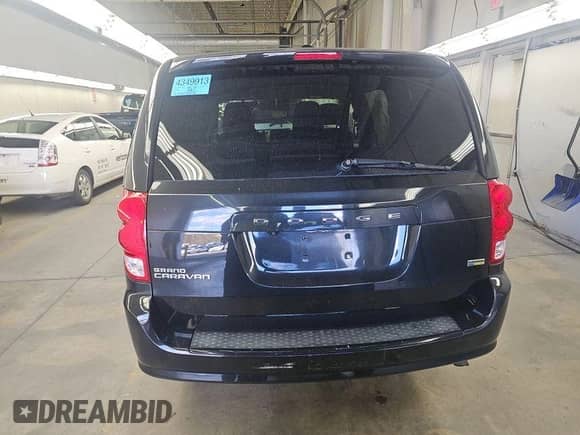 2019 Dodge Grand Caravan SE with VIN 2C4RDGBG6KR676265, listed as a IAAI auction lot 43546150 with 61,861 mi miles and . Bid and sale history available at DreamBid. Image 30.