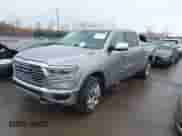 2022 Ram 1500 Longhorn z VIN 1C6SRFKT8NN192598, wystawiony jako IAAI lot #41645164 z przebiegiem 48 890 mil mil oraz . Historia ofert i sprzedaży dostępna na DreamBid. Obrazek 2.