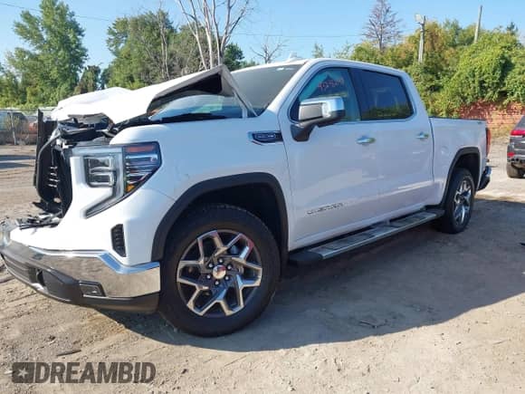 2025 GMC Sierra 1500 SLT with VIN 3GTUUDED7SG247376, listed as a IAAI auction lot 43241240 with 4,091 mi miles and . Bid and sale history available at DreamBid. Image 2.