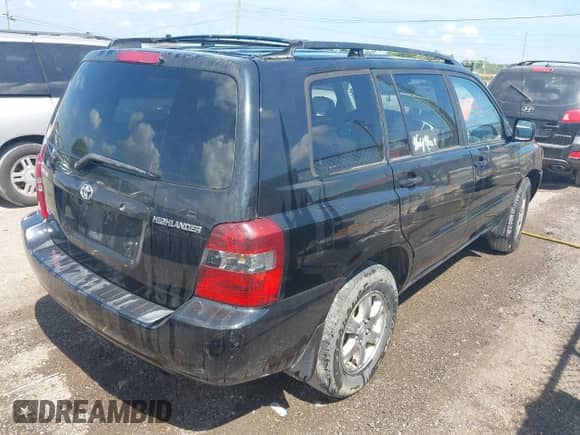 2004 Toyota Highlander with VIN JTEDP21A840030753, listed as a IAAI auction lot 42788343 with 246,076 mi miles and . Bid and sale history available at DreamBid. Image 4.