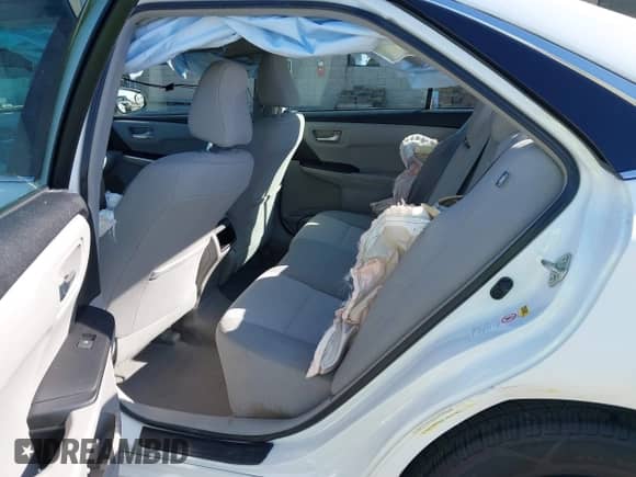 2015 Toyota Camry SE z VIN 4T1BF1FK8FU068002, wystawiony jako IAAI lot #43106714 z przebiegiem 102 717 mil mil oraz . Historia ofert i sprzedaży dostępna na DreamBid. Obrazek 8.