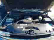 2003 Chevrolet Suburban LT with VIN 1GNFK16T03J195969, listed as a IAAI auction lot 43445015 with 201,975 mi miles and . Bid and sale history available at DreamBid. Image 10.