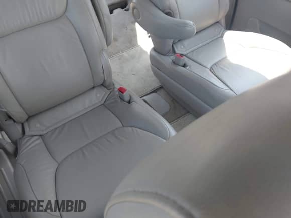 2010 Toyota Sienna XLE с VIN 5TDYK4CC1AS296946, выставлен на аукционе IAAI как лот 42810784 с пробегом 208 635 миль миль и . История ставок и продаж доступна на DreamBid. Изображение 8.
