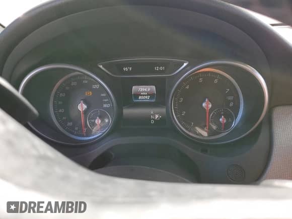 2018 Mercedes-Benz CLA 250 с VIN WDDSJ4EBXJN525651, выставлен на аукционе Copart как лот 67803724 с пробегом 85 092 миль миль и Чистый • Clean title. История ставок и продаж доступна на DreamBid. Изображение 9.