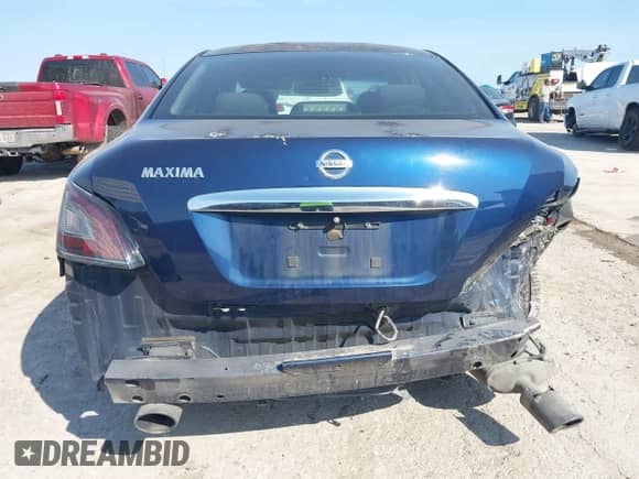 2014 Nissan Maxima SV z VIN 1N4AA5AP2EC489524, wystawiony jako IAAI lot #43028793 z przebiegiem 178 212 mil mil oraz . Historia ofert i sprzedaży dostępna na DreamBid. Obrazek 17.