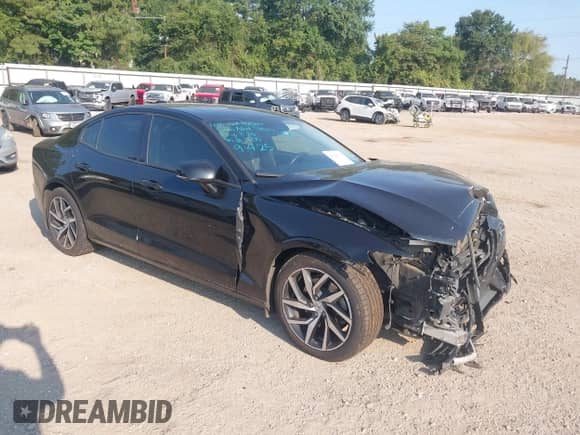2020 Volvo S60 Momentum с VIN 7JR102FK8LG056936, выставлен на аукционе IAAI как лот 43241017 с пробегом 223 747 миль миль и . История ставок и продаж доступна на DreamBid. Изображение 1.
