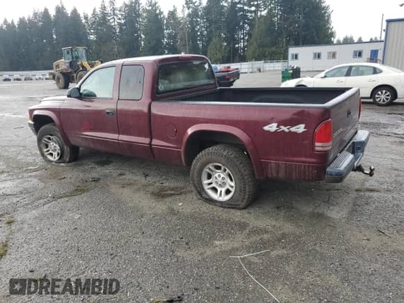 2003 Dodge Dakota с VIN 1D7HG12X53S127484, выставлен на аукционе Copart как лот 50563735 с пробегом Не указан миль и Списание • Salvage title. История ставок и продаж доступна на DreamBid. Изображение 2.